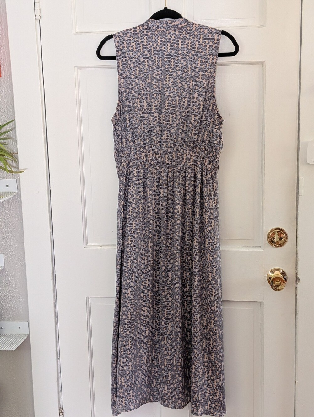 Equipment Femme Sleeveless Silk-Look Maxi Shirt Dress Blue Geometric Print - Picture 6 of 6